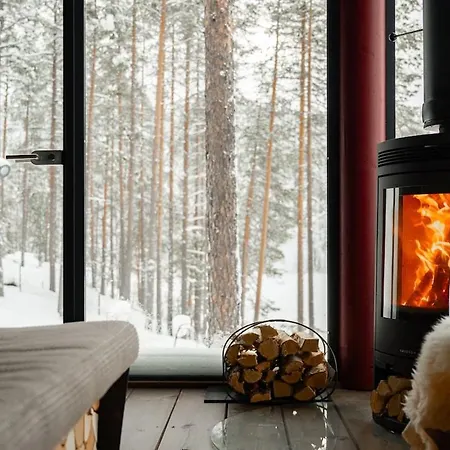 Luxury Lakefront By Hilla Kuusamo