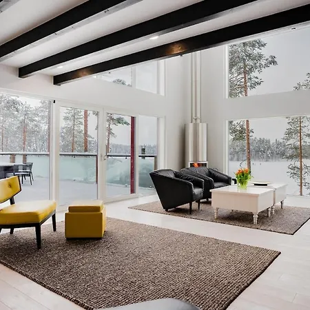 Lägenhet Luxury Lakefront By Hilla