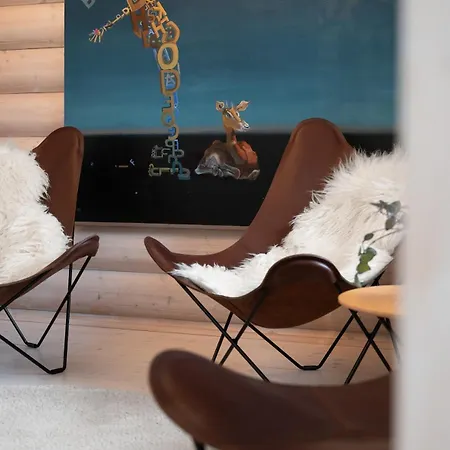 Lägenhet Luxury Lakefront By Hilla